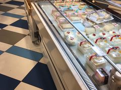-85度C(生甜甜圈研究工坊·上海局门店)