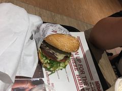-The Habit Burger Grill 哈比特汉堡(爱琴海店)