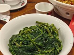 -堂瓦里·33年传统赣菜(第一街区店)