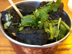 -黑色经典臭豆腐·湖南特产(坡子街店)