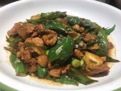 超级辣椒炒肉-慕湘精致湖南菜(水贝店)