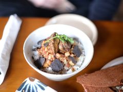 和牛鹅肝海胆波奇饭-salée