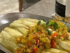 椒烧茄子-半山腰·云南菜(侨福芳草地店)