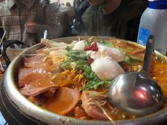 芝士部队锅-小公洞韩式豆腐村&Q饮品铺