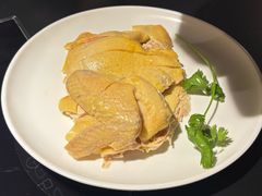 -鲜入唯煮·港式海鲜牛肉火锅(金宝街店)