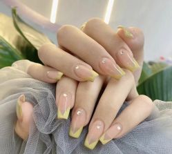 -星辰·新中式美甲美睫工作室