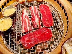-铭牛烧肉·和牛海鲜自助(高新月牙湖店)
