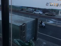 -麦当劳(展览路店)