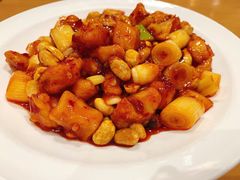宫保鸡丁-渝湘江南(律纬路店)
