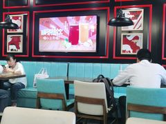大堂-李先生牛肉面大王(上海站南广场店)