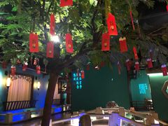 -佬麻雀·新湘菜(珠海金发购物中心店)