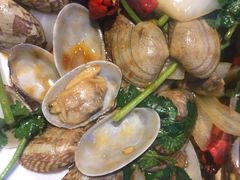 -小鱼儿海鲜港(新村十区店)