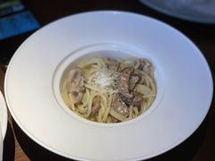 -卡普里披萨·牛扒·下午茶