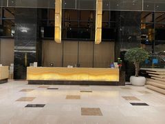 -上海龙之梦万丽酒店