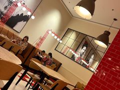 -城市大道红炉披萨烘焙坊