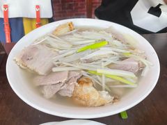 -金卯白肉罩火烧