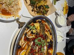 -小河公主秘制烤羊腿(小绿谷店)