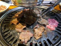 -唯成•韩国炭火烤肉 유성고기