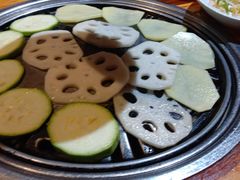 -唯成•韩国炭火烤肉 유성고기