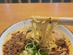 -老四川(T3航站楼F指廊店)