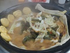 -屯老二农家铁锅炖·行业领军者(梅江店)
