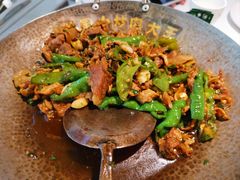 -费大厨辣椒炒肉(高铁吾悦广场店)