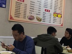 大堂-河间驴肉火烧(紫金港店)