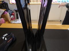 -爱革·洗衣改衣·洗鞋修鞋·洗包修包·奢侈品护理(金桥国际商业广场店)