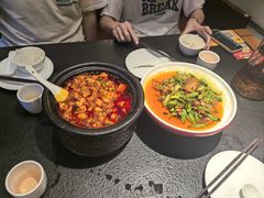 -万重锦·人文川菜馆(骡马市店)