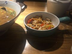 -唐伯虎新派湘菜馆(石夏时代广场店)