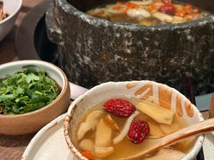 -蘑界·野生菌火锅(深业上城店)