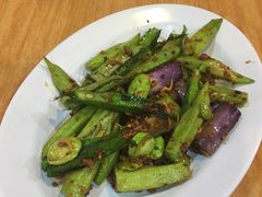 -ZF Seafood Restaurant 卓峰海鲜餐
