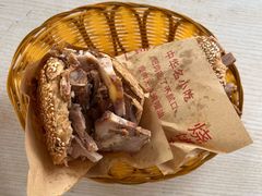 -洪峰浩老北京烧饼夹肉(角门路店)