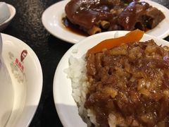 -胡须张鲁肉饭(美食文化馆店)