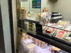 -上海虹口糕团(福州路店)