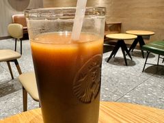 -星巴克臻选(万象前海店)