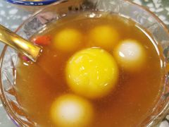 豪华桂花糖醪糟热汤圆-流浪地图剁椒卤汁拌饭(未来城购物广场店)