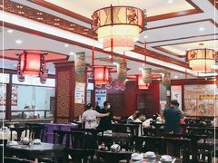 大堂-邢家锅贴老店·非遗·开封菜(金明广场店)