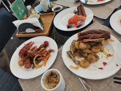 -东方红海鲜百汇(国际大厦店)