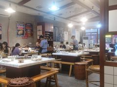 -卤校长老火锅(杨家坪直营店)