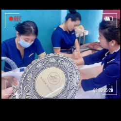 -Lily纤美·科技减脂中心