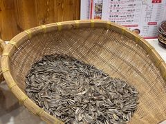 -袁小二大东北铁锅炖(吉祥村总部)