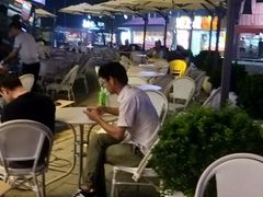 -奈雪的茶(漫广场店)