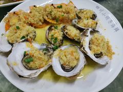 -四川小胡子海鲜(丁村万人海鲜广场店)