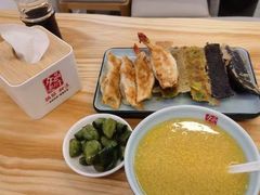 -众品老方子锅贴甜沫(李村店)