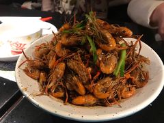 老头儿油爆河虾-老头儿油爆虾·知味杭州(爱琴海购物中心)