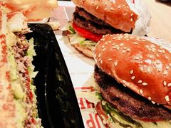-The Habit Burger Grill 哈比特汉堡(复兴soho店)