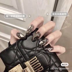 -Pink You美甲洗眉纹绣定制中心