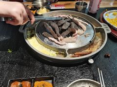 -哈哈碳都·牛肋条无限自助烤肉(宝龙店)