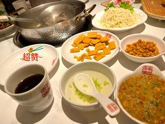 -犇鼎牛潮汕牛肉火锅(新辰里学清路店)